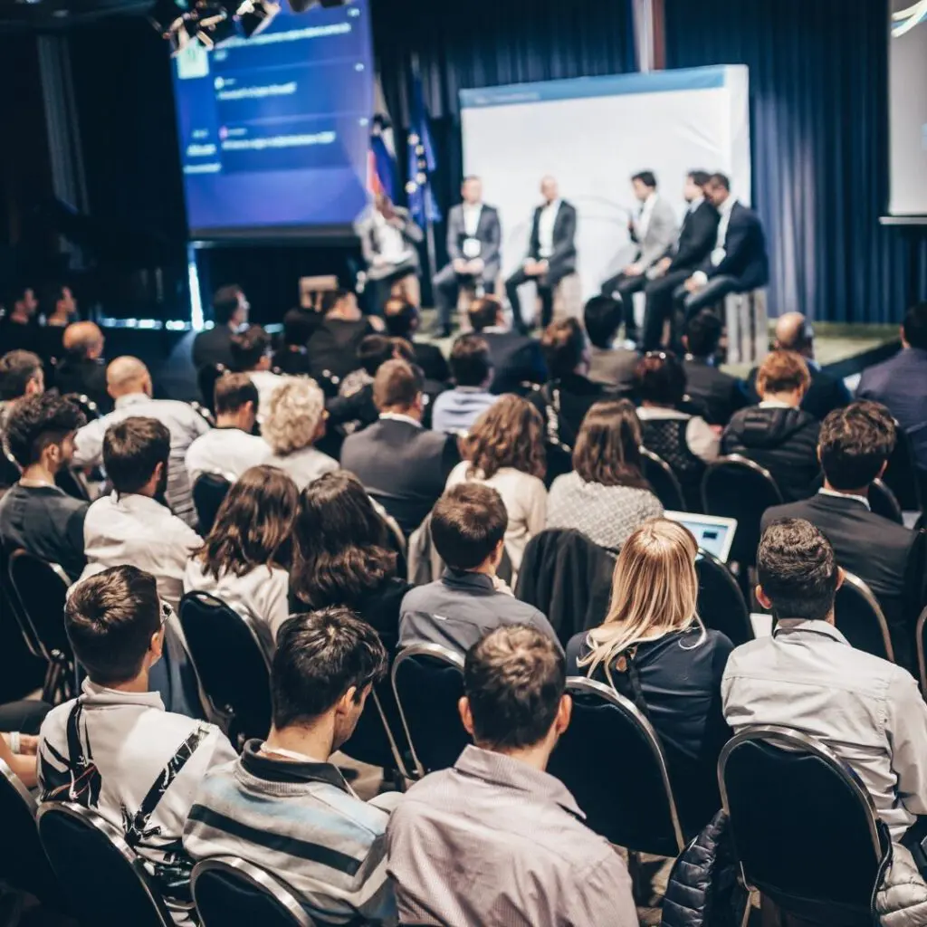 Firmenevent im westand Braunschweig: Podiumsdiskussion